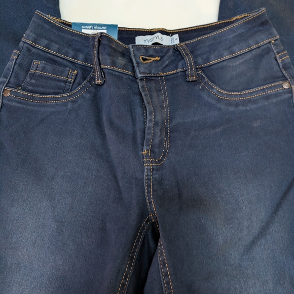 NWT Dark Blue Jeans Size 6 - Picture 3 of 3